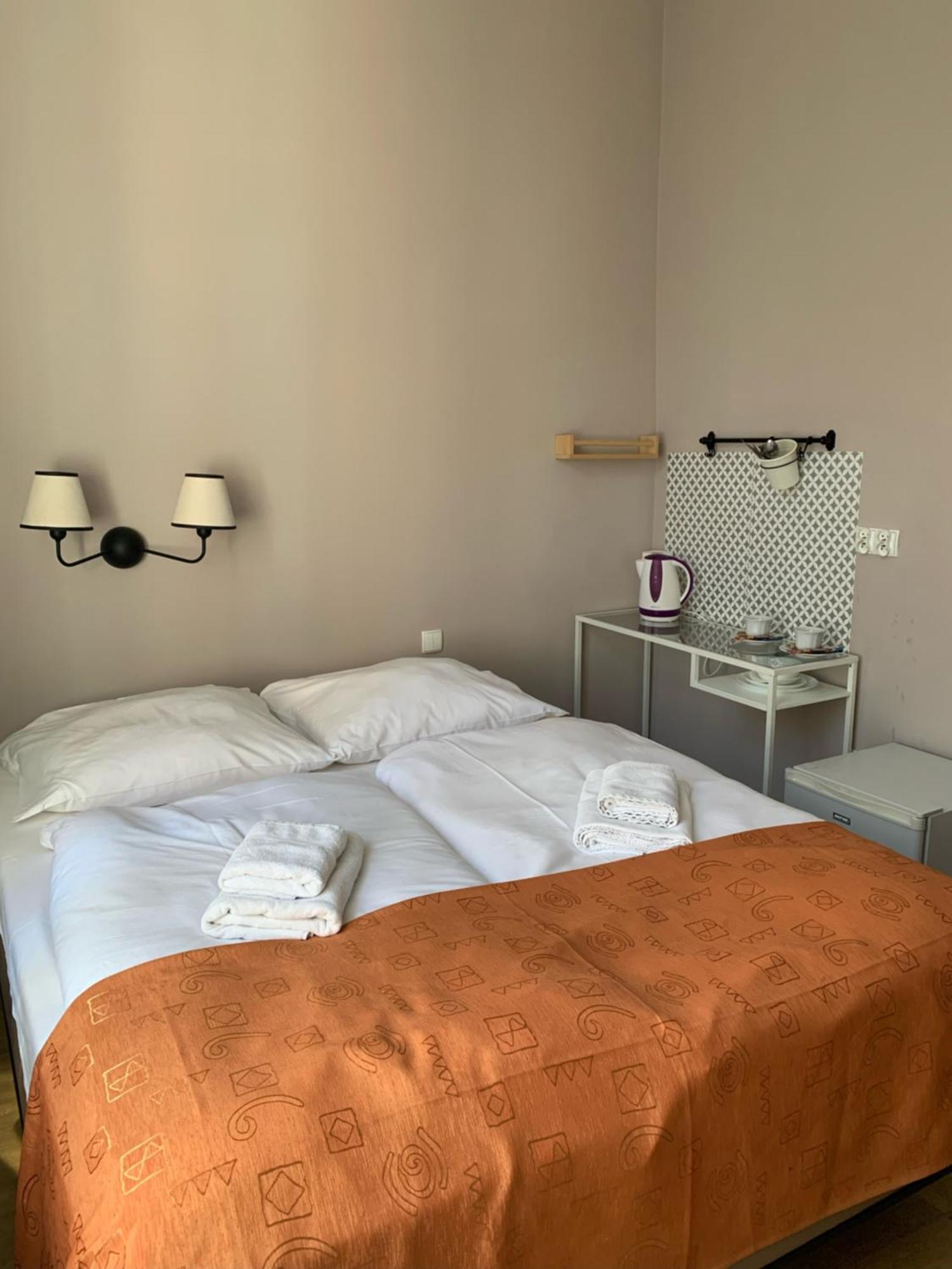 Apartament Gold Jasmine Apartment Krakow Bagian luar foto